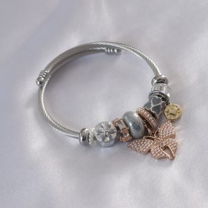 Çelik Charm Model Gold Kelebek Figür Gri Boncuklu Kadın Bileklik - Görsel 1
