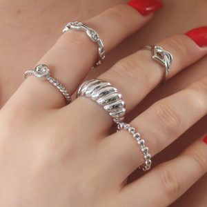 Gümüş Renk Kalp Figür Sarmal Model Zirkon Taşlı Bayan Yüzük Kombin - Görsel 1