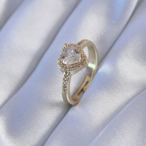 Gold Renk Zirkon Taşlı Kalp Model Pirinç Charm Kadın Yüzük - Görsel 1