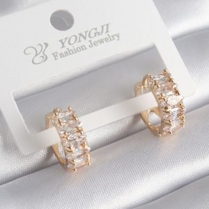 Pirinç Gold Renk Zirkon Taşlı Kadın Küpe - Görsel 1