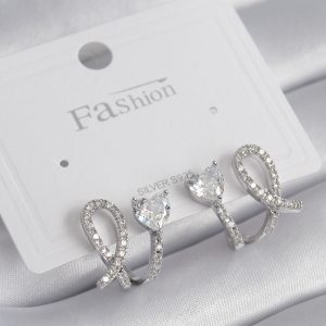 Pirinç Gümüş Renk Kalp Model Zirkon Taşlı Kadın Küpe - Görsel 1