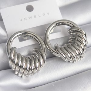 Pirinç Gümüş Renk Halka Sarmal Model Kadın Küpe - Görsel 1