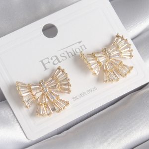 Pirinç Gold Renk Zirkon Taşlı Kurdele Model Kadın Küpe - Görsel 1