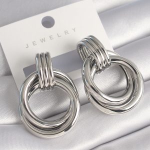 Pirinç Gümüş Renk Halka Model Kadın Küpe - Görsel 1