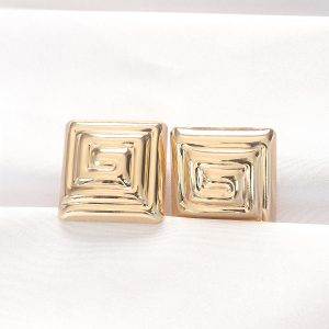 Pirinç Gold Renk Kare Form Küpe - Görsel 1
