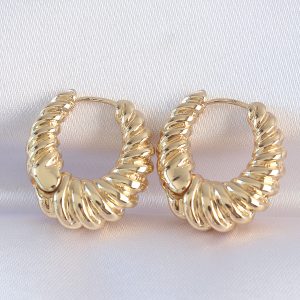 Pirinç Gold Renk Tırtık Detay Bombeli Halka Küpe - Görsel 1