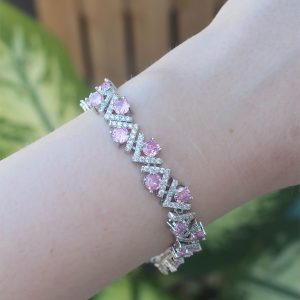 Vip Seri Pirinç Pembe Zirkon Taşlı Gümüş Renk V Model Bileklik - Görsel 2