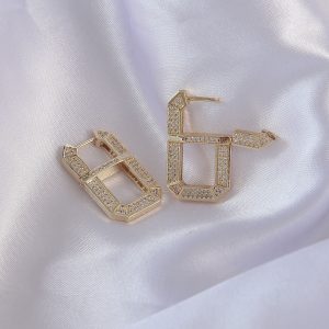 Vip Seri Pirinç Gold Renk Zirkon Taşlı Serenay Küpesi - Görsel 2