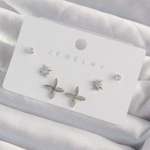 Pirinç Gümüş Renk Zirkon Taşlı Çiçek Model Küpe Seti - Görsel 1
