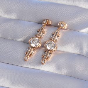XUPİNG Rose Renk Zirkon Taşlı Geometrik Sallantılı Küpe - Görsel 2