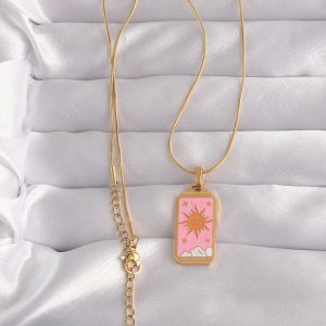 316L Çelik Gold Renk Pembe Mineli Güneş Model Tarot Kolye - Görsel 2