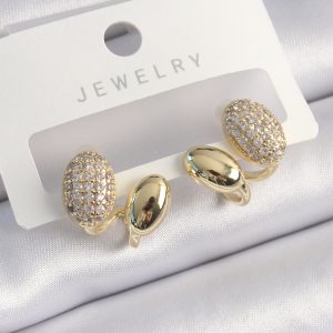 Pirinç Gold Renk Zirkon Taşlı Kadın Küpe - Görsel 1