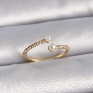 Pirinç Gold Renk Ayarlanabilir Sıralı Zirkon Taşlı İnci Detay Kadın Yüzük - Görsel 1
