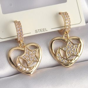 Pirinç Gold Renk Zirkon Taşlı Kalp Model Ay Yıldız İşleme Kadın Küpe - Görsel 1