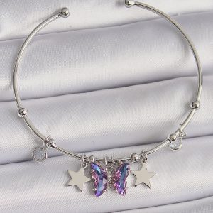 Pirinç Gümüş Renk Sallantı Mor Zirkon Taşlı Kelebek Figür Yıldız Detay Charm Bileklik - Görsel 1