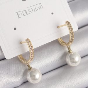Pirinç Gold Renk Zirkon Taşlı Sallantı İnci Model Kadın Küpe - Görsel 1