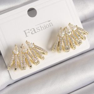 Pirinç Gold Renk Zirkon Taşlı Deniz Kabuğu Model Kadın Küpe - Görsel 1