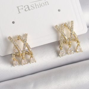 Pirinç Gold Renk Zirkon Taşlı X Model Sallantı Detay Kadın Küpe - Görsel 1