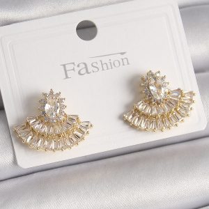 Pirinç Gold Renk Zirkon Taşlı Yelpaze Model Kadın Küpe - Görsel 1