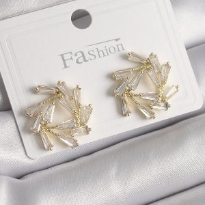 Pirinç Gold Renk Zirkon Taşlı Daire Model Kadın Küpe - Görsel 1