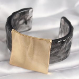 Siyah Mermer Desen Akrilik Plastik Gold Kare Plaka Model Vintage Kadın Bilezik - Görsel 2