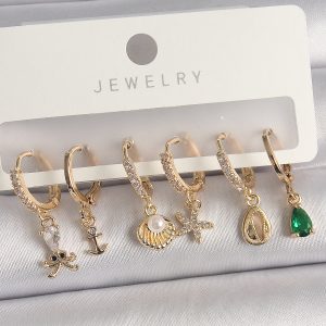 Pirinç Gold Renk Zirkon Taşlı İnci Detay Çoklu Figür Kadın Küpe Seti - Görsel 1