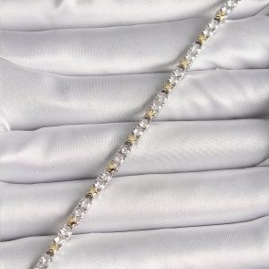 Pirinç Gümüş Renk Zirkon Taşlı Gold Yıldız Detay VIP Seri Kadın Bileklik - Görsel 2