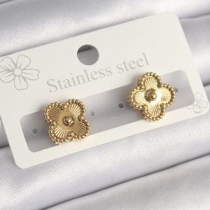 316L Çelik Gold Renk İşleme Detaylı Yonca Model Kadın Küpe - Görsel 1