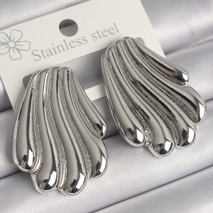 Pirinç Gümüş Renk İşlemeli İstiridye Model Kadın Küpe - Görsel 1