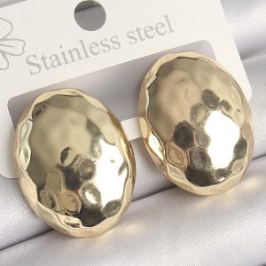 Pirinç Gold Renk İşlemeli Bombe Oval Model Kadın Küpe - Görsel 1