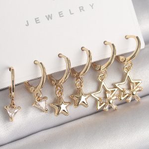 Pirinç Gold Renk Sallantı Zirkon Taşlı Yıldız Model Üçgen Detay Kadın Küpe Seti - Görsel 1