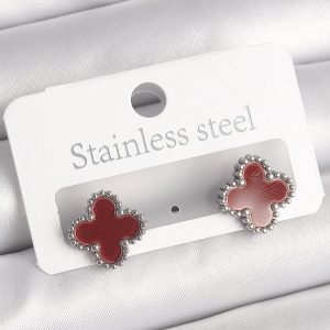 Pirinç Gümüş Renk Bordo Yonca Model Kadın Küpe - Görsel 1