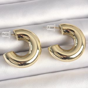 Pirinç Gold Renk Yarım Halka Model CCB Kadın Küpe - Görsel 1