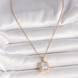 316L Çelik Gold Renk Zincir Kare Zirkon Taşlı Model Kadın Kolye - Görsel 2