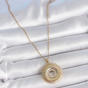 316L Çelik Gold Renk Zincir Zirkon Taşlı Nova Yıldız Model Kadın Kolye - Görsel 2