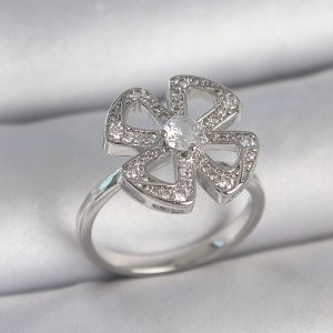 Pirinç Gümüş Renk Zirkon Taşlı Yonca Model Ayarlanabilir Kadın Yüzük - Görsel 1