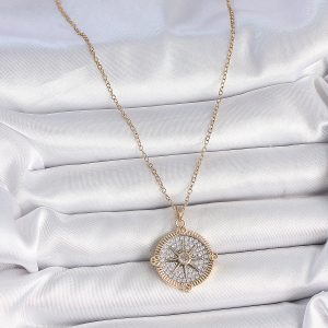 316L Çelik Gold Renk Zirkon Taşlı Pusula Model Kadın Kolye - Görsel 2