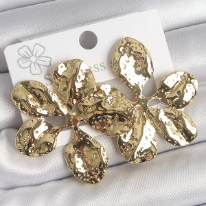 316 Çelik Gold Renk İşlemeli Yaprak Model Kadın Küpe - Görsel 1