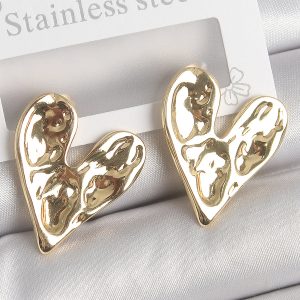 316 Çelik Gold Renk İşlemeli Kalp Model Kadın Küpe - Görsel 1
