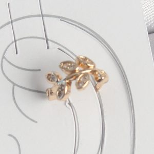 Pirinç Gold Renk Zirkon Taşlı Yaprak Model Kadın Kıkırdak Küpe - Görsel 1