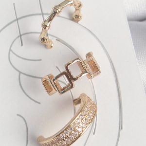 Pirinç Gold Renk Kare Model Zirkon Taşlı 3'Lü Model Kadın Kıkırdak Küpe - Görsel 1