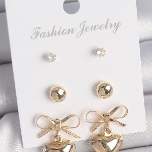 Pirinç Gold Renk Zirkon Taşlı Kurdele Sallantılı Kalp Model 3 Çift Kadın Küpe Seti - Görsel 1