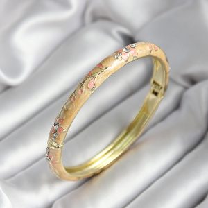 Mineli Pirinç Krem Çiçek Desenli Zirkon Taşlı Gold Renk Kadın Kelepçe (çap 60 mm) - Görsel 1