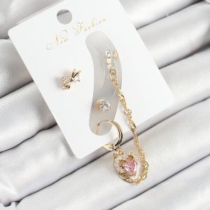 Pirinç Fiyonk ve Kalp Figürlü Zirkon Taşlı Gold Renk 3'lü Kıkırdak Kadın Küpe Set - Görsel 1