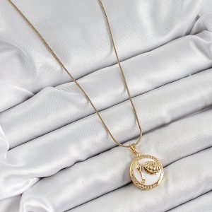 316L Çelik Zincir Beyaz Mineli Sanatsal Portre İstiridye Model Gold Renk Kadın Kolye - Görsel 2